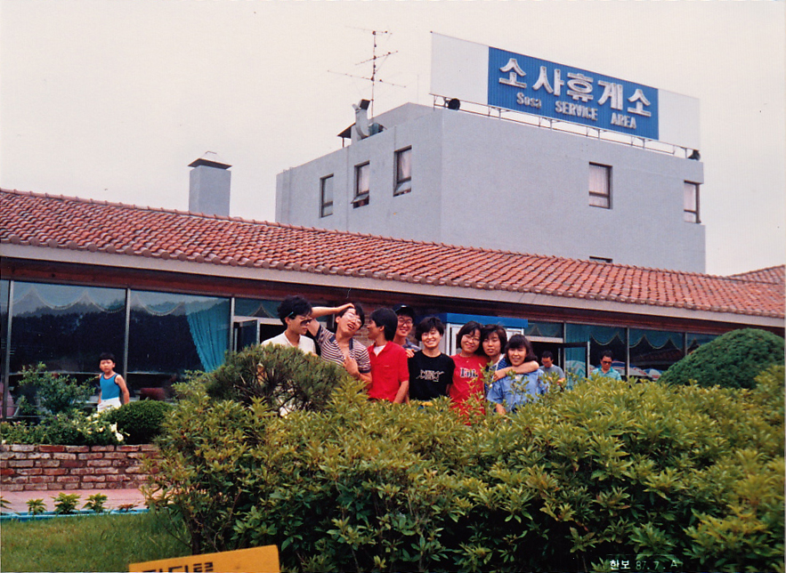03.jpg